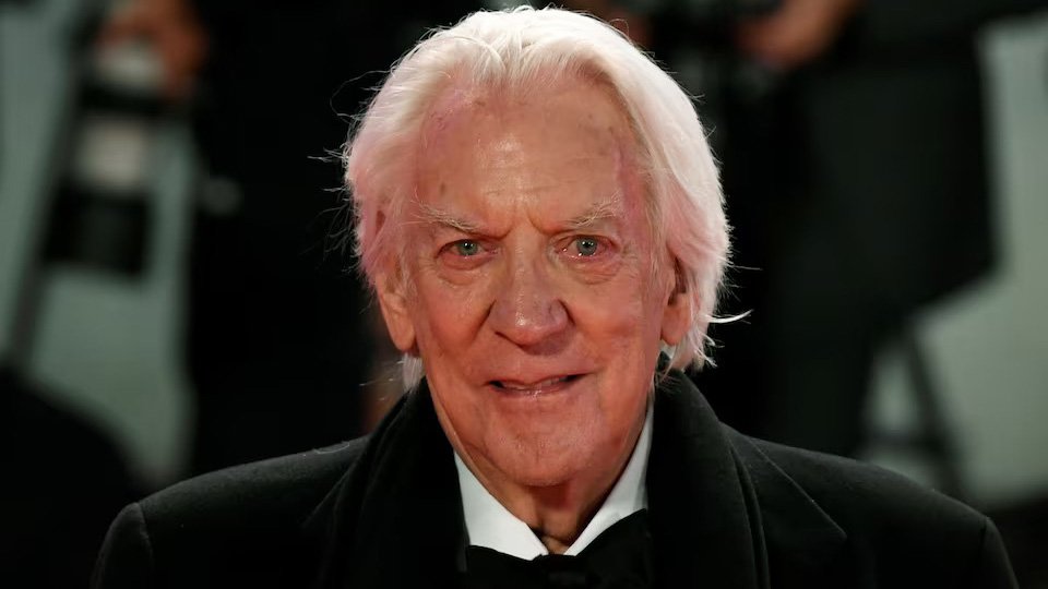 The 76th Venice Film Festival - Screening of the film "The Burnt Orange Heresy" out of competition - Red Carpet Arrivals - Venice, Italy, September 7, 2019 - Donald Sutherland poses. REUTERS/Piroschka van de Wouw/ File Photo