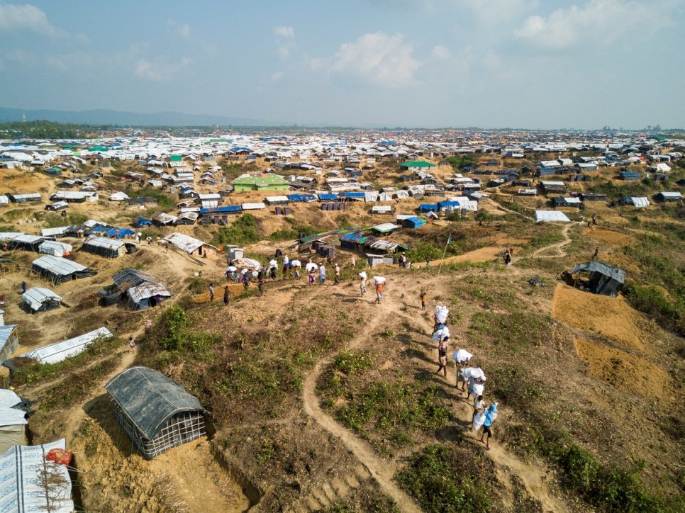 World Bank grants $700m for displaced Rohingyas, host communities